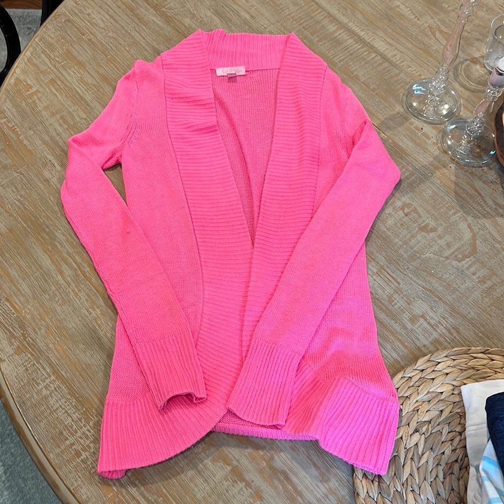 Lilly Pulitzer size extra small lightweight, hot pink sweater